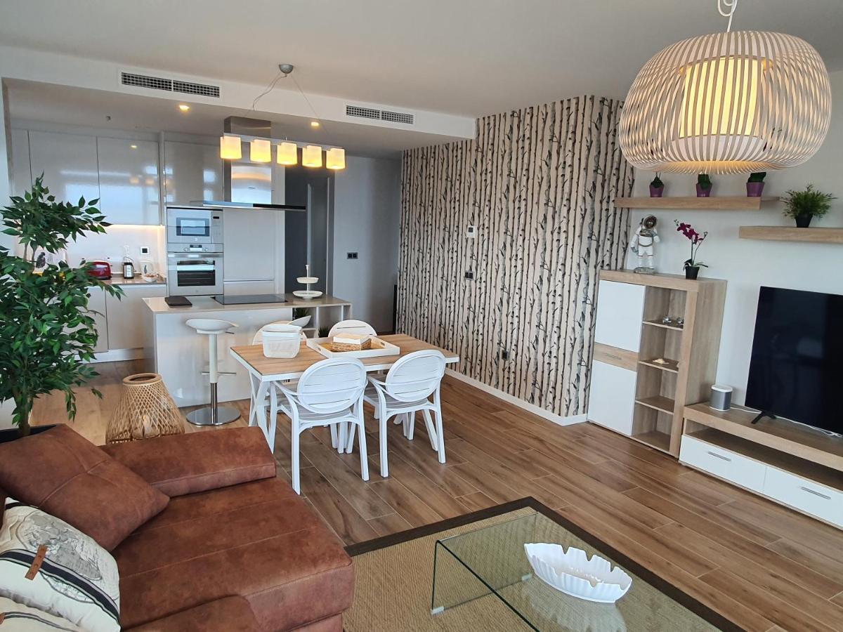Sunset Waves Benidorm By Kalmarent Apartment Exterior photo