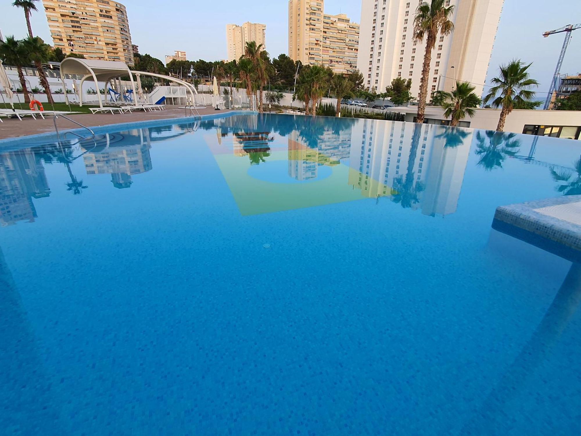 Sunset Waves Benidorm By Kalmarent Apartment Exterior photo
